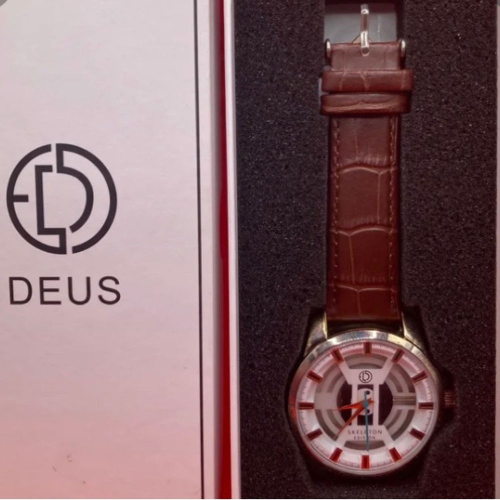 Deus Skeleton Edition Men’s Leather Watch